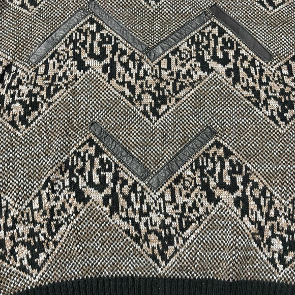 Vintage Abstract Pullover Sweater Size L Black - Picture 2 of 6